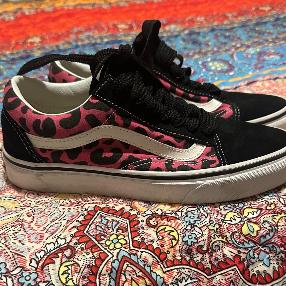 Vans Women's Black and Pink Animal Print Sneakers